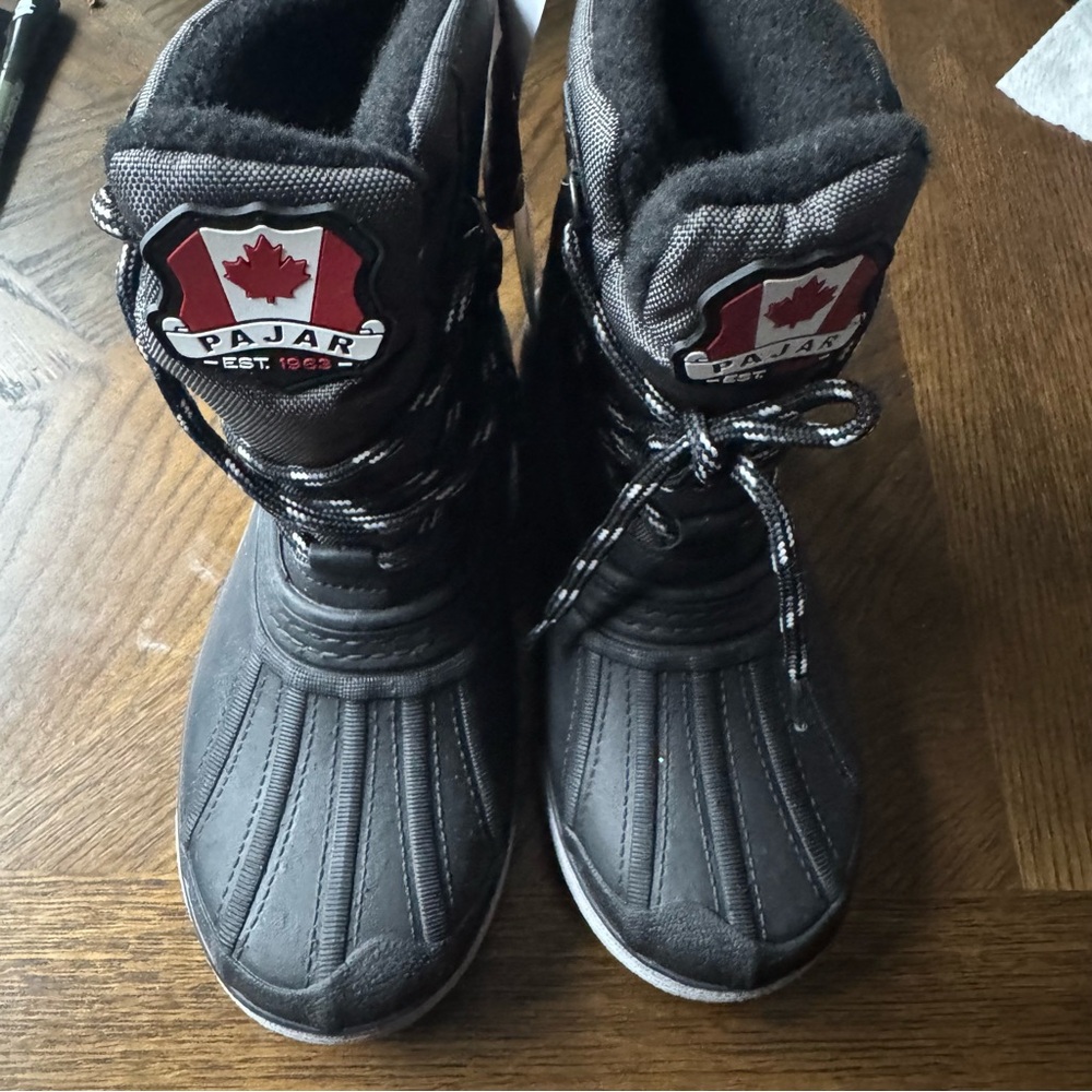 Pajar Black and Gray Winter Boots